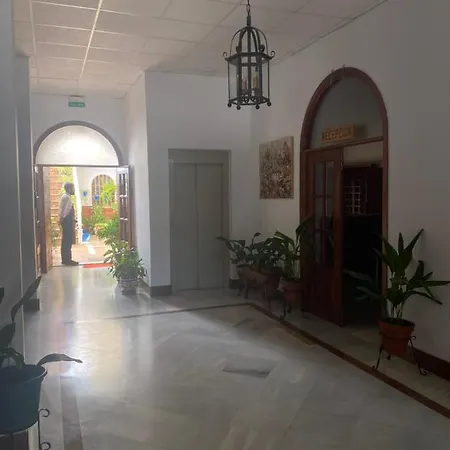 Meson Fuente Del Pino