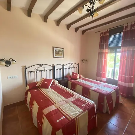 Meson Fuente Del Pino 2*