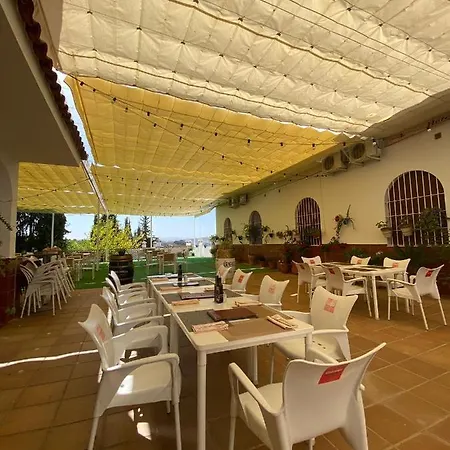 梅森福恩特德尔皮诺酒店 酒店