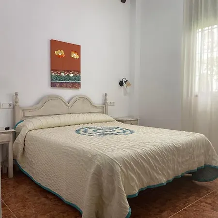 Meson Fuente Del Pino Olvera